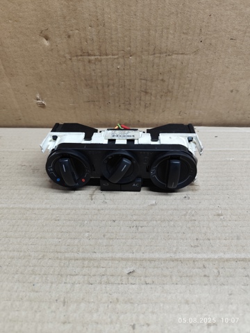 Механизм управления кондиционером 6Q0820045G VAG