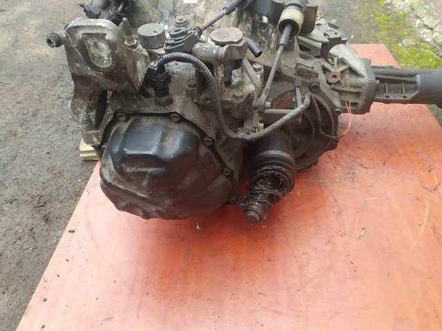 SUZUKI 79J2 КПП в наличии Черновцы