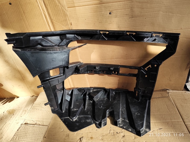 7C0807723A VAG Кронштейн бампера переднего левый купить в Черновцы