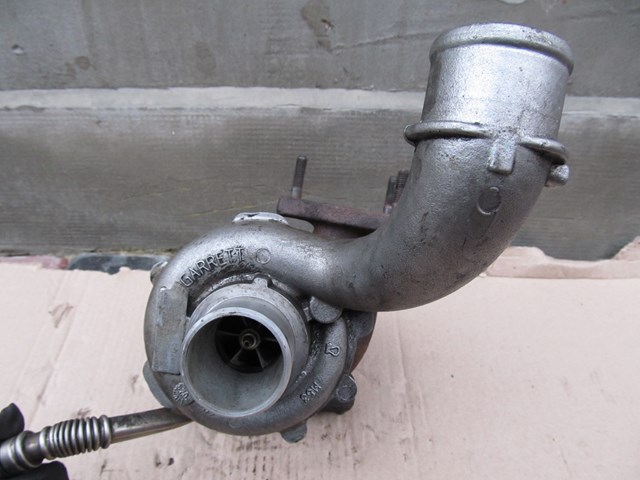 Турбокомпрессор 8200178919 RENAULT