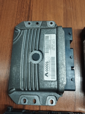 8200298457 RENAULT Блок управления двигателем купить в Львов