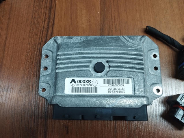 8200461733 RENAULT Блок управления двигателем купить в Ровно
