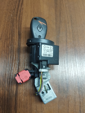RENAULT 8200522357 Блок управления двигателем в наличии Кривой Рог