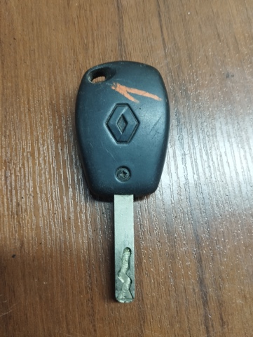 RENAULT 8200522357 Модуль управления (ЭБУ) двигателем в наличии Киев