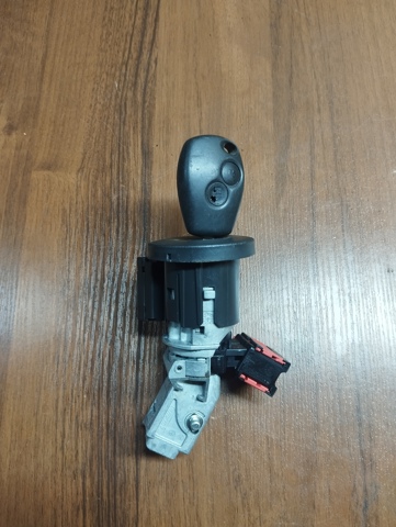 8200522357 RENAULT Модуль управления (ЭБУ) двигателем купить в Чернигов
