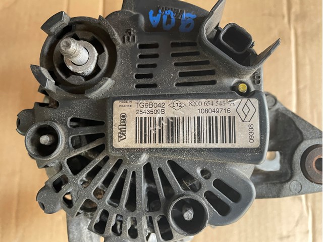RENAULT 8200654541 Генератор в наличии Черновцы