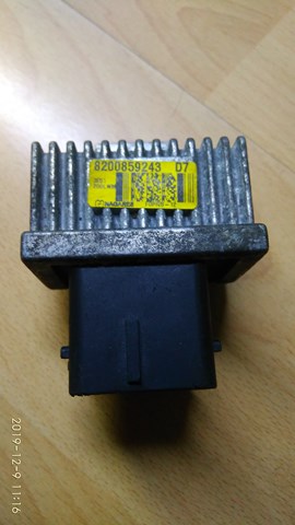 Реле свечей накаливания 8200859243 RENAULT