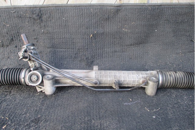 Реечный рулевой механизм 8C113200CD FORD