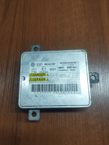 Блок управления ксеноновыми фарами 8K0941597 VAG
