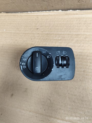 8P1941531C VAG