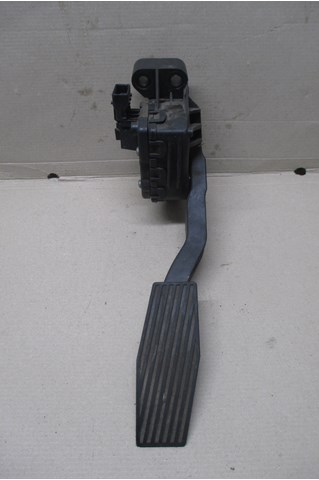 Педали газа 9157998 GM