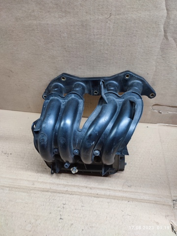 Впускной коллектор 9631980380 PEUGEOT