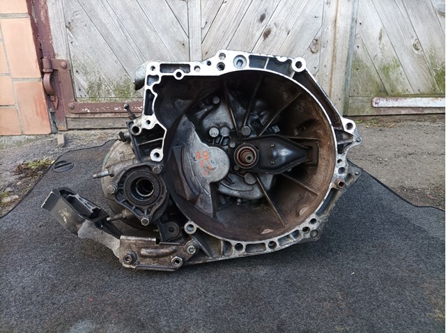 Механическая коробка переключения передач 9680886610 PEUGEOT