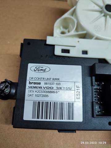 FORD 981537103 в наличии Киев