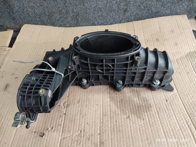 Впускной коллектор A6510905737 MERCEDES