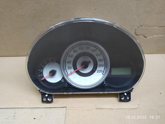 D01J55430 Mazda