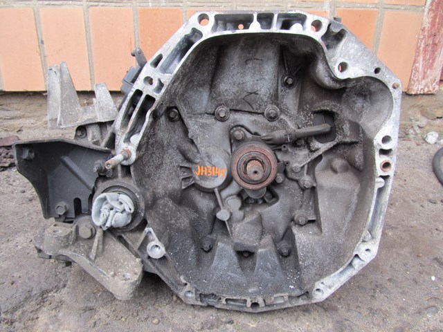 Коробка передач в сборе с главной передачей и дифференциалом JH3145 RENAULT