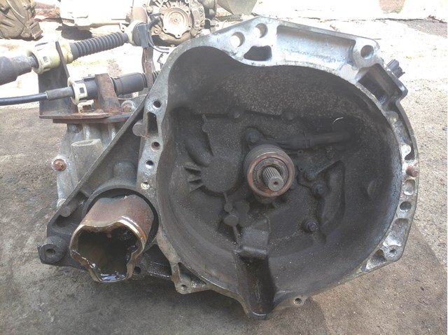Коробка передач в сборе с главной передачей и дифференциалом JH3148 NISSAN