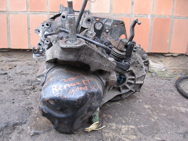 RENAULT JR5102 КПП в сборе (механическая коробка передач) в наличии Украина