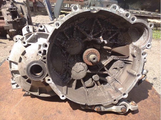 Механическая коробка переключения передач M56L21 VOLVO