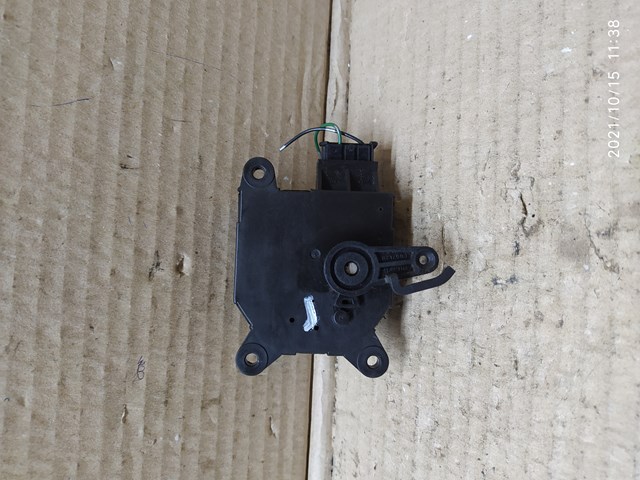 N100464D NISSAN купить в Киев