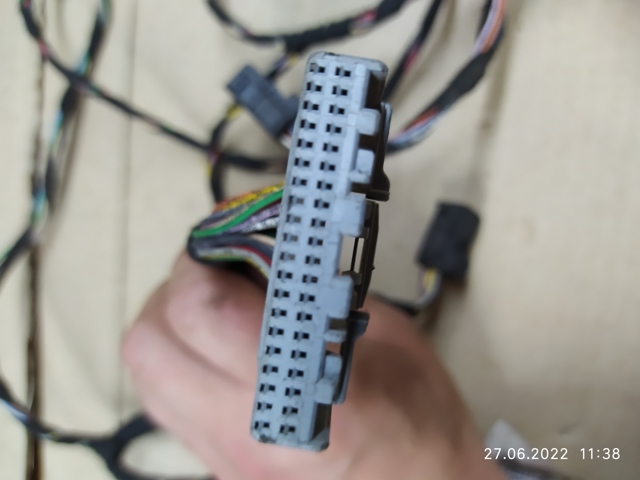 T1001779L RENAULT купить в Одесса