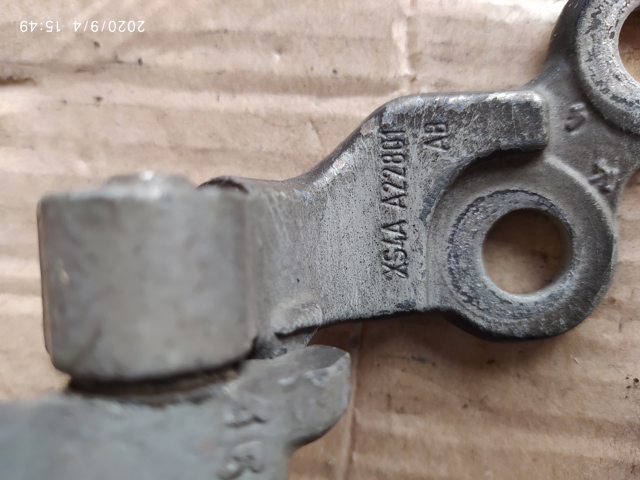 FORD XS4AA22801AB Петля двери передней левой в наличии Николаев