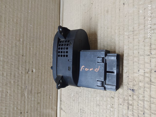 FORD YC1T13A024DB в наличии Чернигов