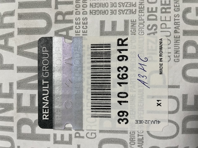 RENAULT 391016391R Полуось (привод) передняя левая в наличии Полтава