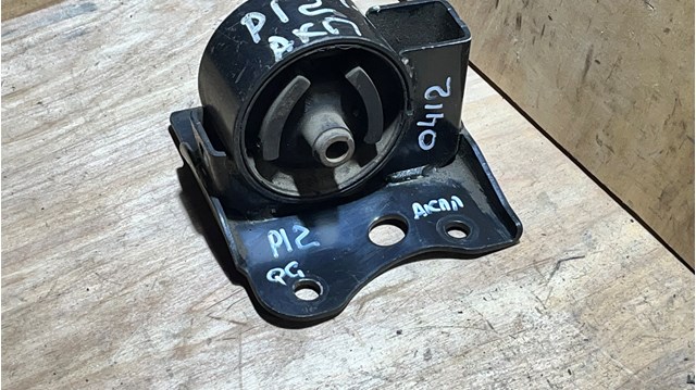 Подушка (опора) двигателя, левая 112204M412 NISSAN