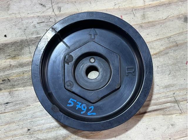 SUBARU 13017AA042 Звездочка-шестерня распредвала двигателя, правого в наличии Львов