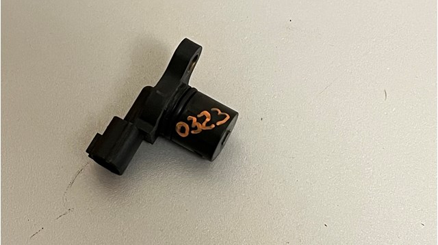 NISSAN 2373138U01 Датчик положения распредвала в наличии Каменское