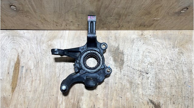 NISSAN 4001537U00 Цапфа передняя левая в наличии Украина