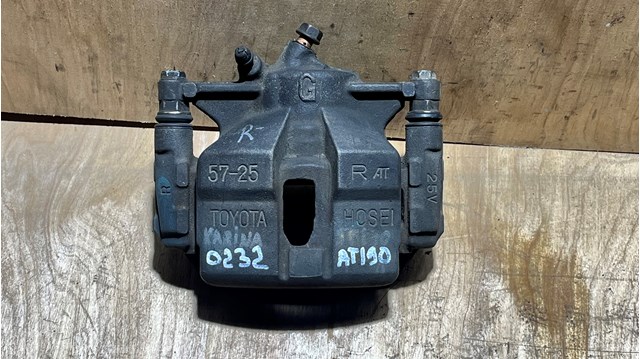 4773020480 TOYOTA Суппорт тормозной передний правый купить в Каменское