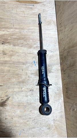 Стойка задняя правая 485301A410 TOYOTA