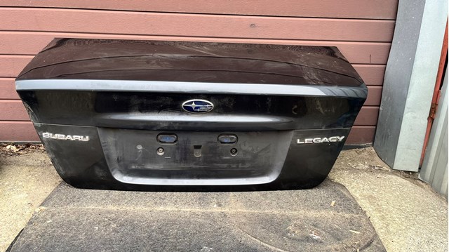 Крышка багажника 57509AG0019P SUBARU