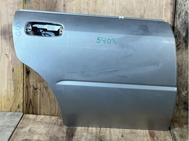 Задняя правая дверь 60409FE001 SUBARU