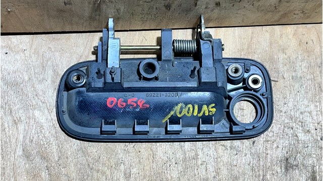 6921033010 TOYOTA Ручка двери передней наружная правая купить в Винница