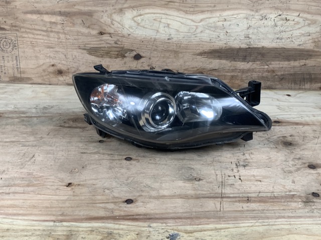 Фара передняя правая 84001FG301 SUBARU