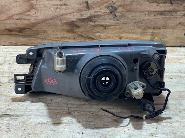 84004AA081 SUBARU Правая фара купить в Черновцы