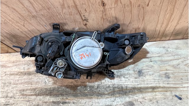 SUBARU 84913AG121 Правая фара в наличии Ужгород