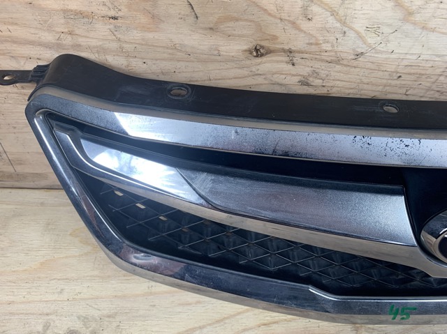 SUBARU 91121AJ010 Решетка радиатора в наличии Днепр