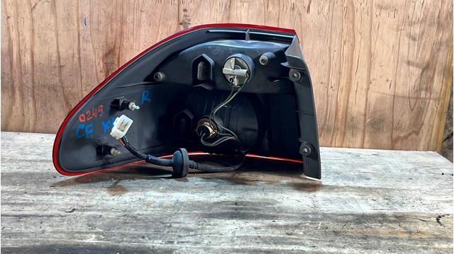 MAZDA GG3E51150B Фонарь задний правый внешний в наличии Ирпень