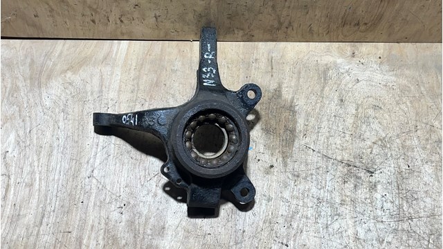 Цапфа поворотного кулака MB870916 MITSUBISHI