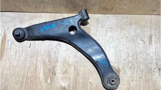 Рычаг передний нижний левый MR594325 MITSUBISHI