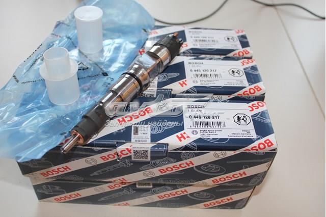 Форсунка дизельная в сборе 0445120217 BOSCH