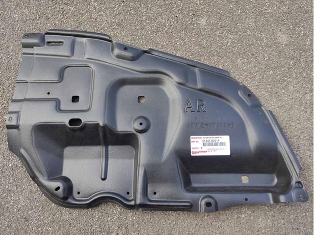 Защита двигателя, правая 5144107011 TOYOTA