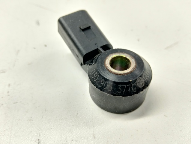 VAG 030905377C Датчик детонации в наличии Черкассы