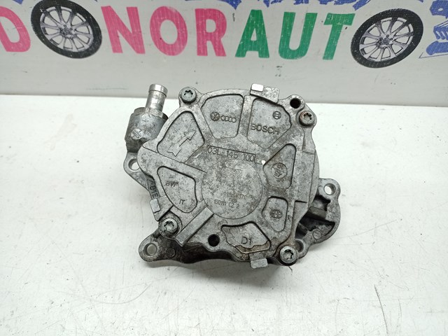 Насос вакуумный Фольксваген Мультиван T5