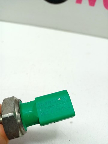 VAG 04L919081 Датчик давления масла в наличии Полтава